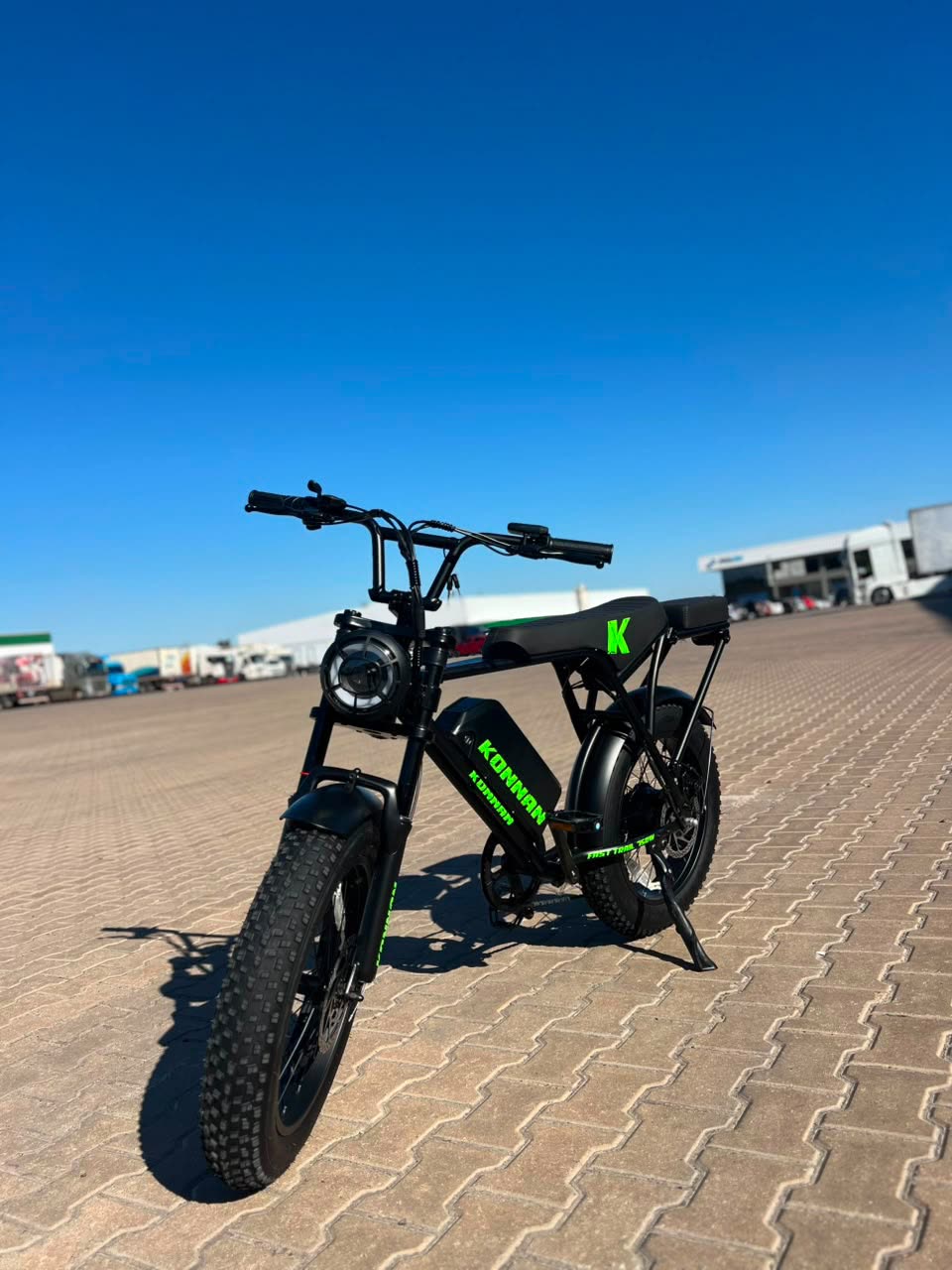 Bike elétrica Konnan de frente